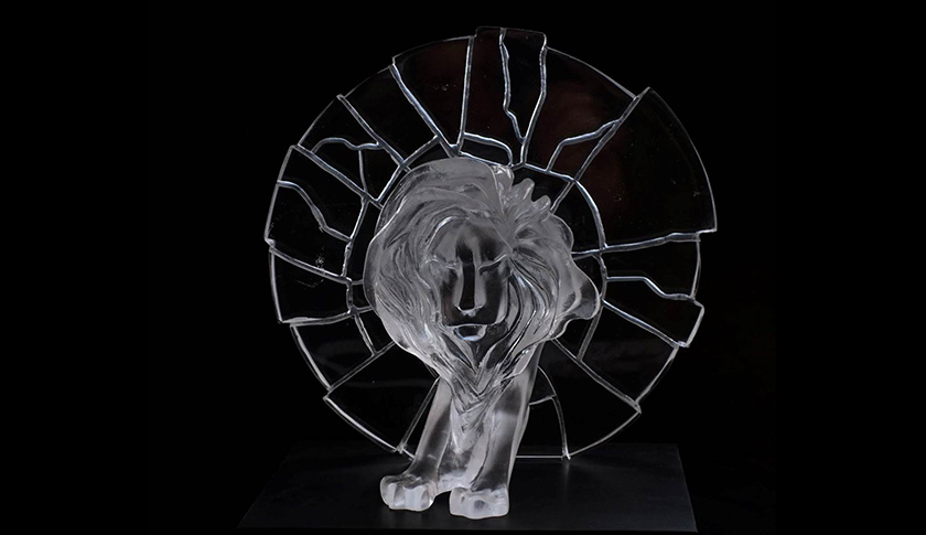 glasslion-frontal